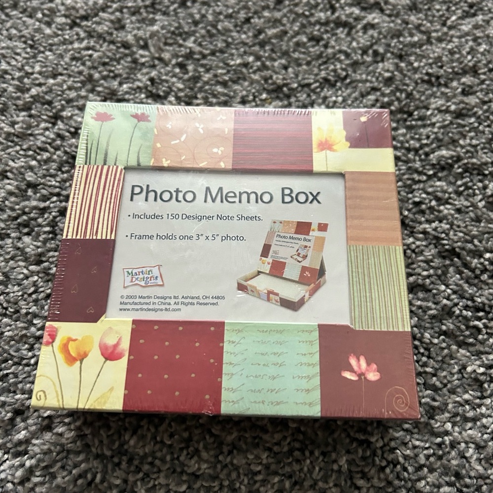 Photo Memo Box with Designer Note Sheets